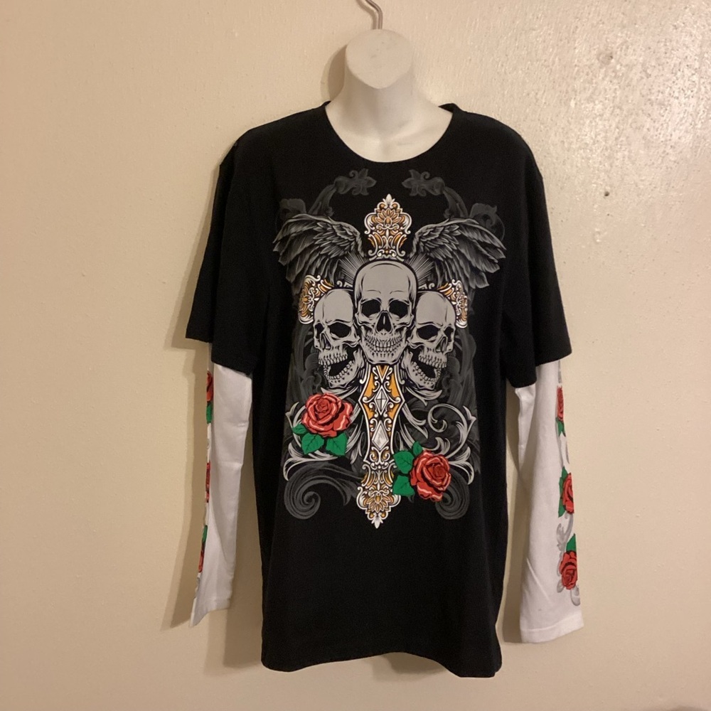 NWT Thirty Single Long Sleeve Graphic Style Streetwear Skull Size Small